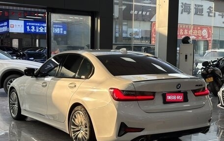 BMW 3 серия, 2021 год, 2 940 000 рублей, 6 фотография