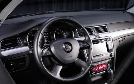 Skoda Superb III рестайлинг, 2014 год, 995 000 рублей, 10 фотография