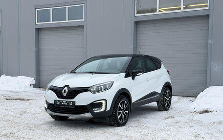 Renault Kaptur I рестайлинг, 2017 год, 1 399 000 рублей, 1 фотография