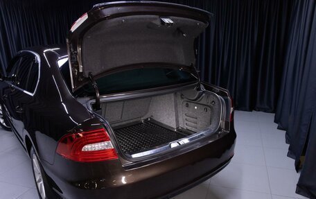 Skoda Superb III рестайлинг, 2014 год, 995 000 рублей, 30 фотография