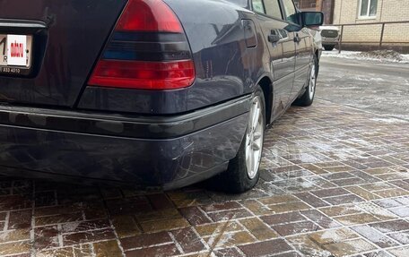 Mercedes-Benz C-Класс, 1994 год, 195 000 рублей, 4 фотография