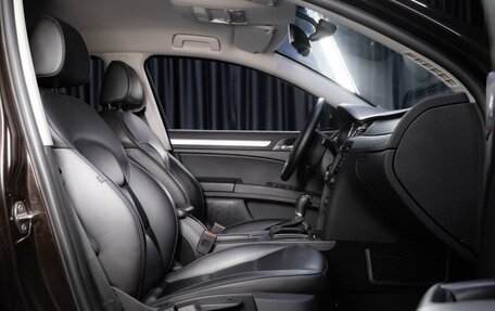 Skoda Superb III рестайлинг, 2014 год, 995 000 рублей, 37 фотография