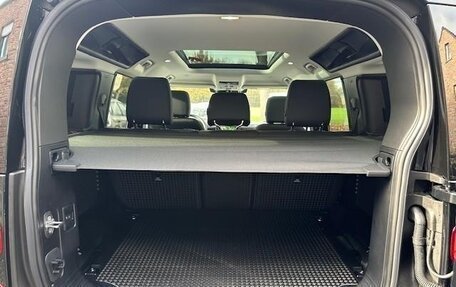 Land Rover Defender II, 2025 год, 15 490 000 рублей, 19 фотография