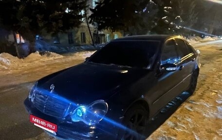 Mercedes-Benz C-Класс, 2001 год, 470 000 рублей, 3 фотография