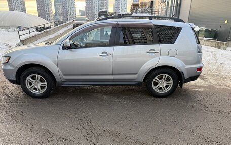 Mitsubishi Outlander III рестайлинг 3, 2011 год, 1 090 000 рублей, 4 фотография
