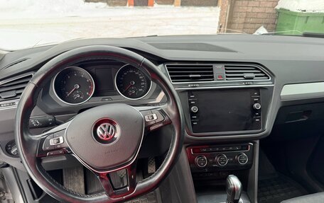 Volkswagen Tiguan II, 2020 год, 2 350 000 рублей, 16 фотография