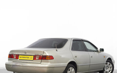 Toyota Camry, 2001 год, 499 000 рублей, 4 фотография