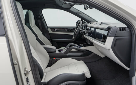 Porsche Cayenne III, 2025 год, 18 990 000 рублей, 14 фотография