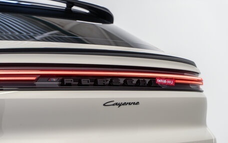 Porsche Cayenne III, 2025 год, 18 990 000 рублей, 11 фотография