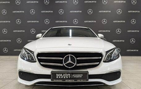 Mercedes-Benz E-Класс, 2020 год, 4 100 000 рублей, 2 фотография