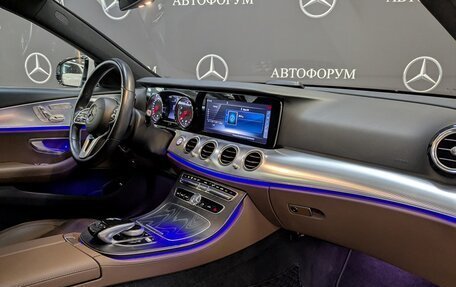 Mercedes-Benz E-Класс, 2020 год, 4 100 000 рублей, 20 фотография