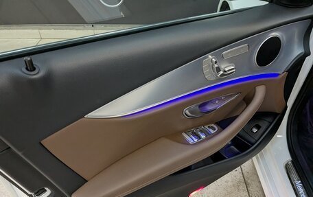 Mercedes-Benz E-Класс, 2020 год, 4 100 000 рублей, 12 фотография