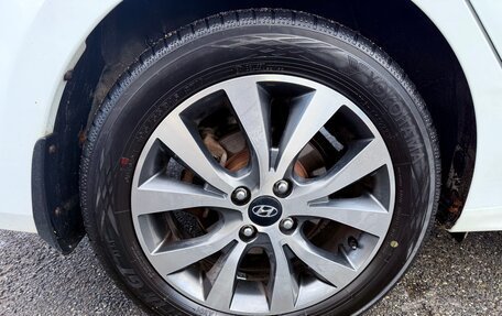 Hyundai Solaris II рестайлинг, 2015 год, 951 000 рублей, 16 фотография