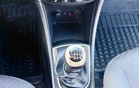 Hyundai Solaris II рестайлинг, 2015 год, 951 000 рублей, 21 фотография