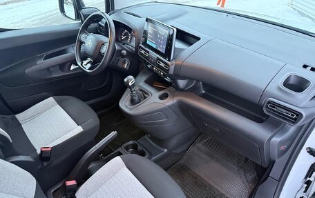 Citroen Berlingo III, 2023 год, 2 182 000 рублей, 10 фотография