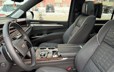 Cadillac Escalade V, 2025 год, 18 300 000 рублей, 9 фотография