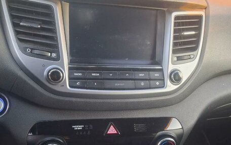 Hyundai Tucson III, 2015 год, 1 550 000 рублей, 9 фотография