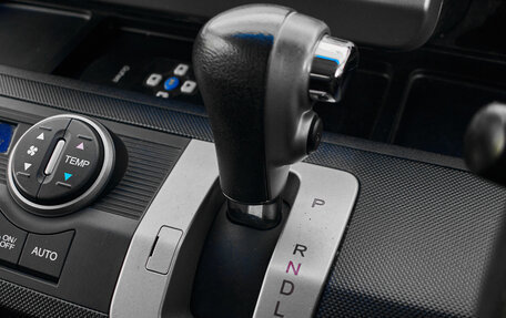 Honda Freed I, 2014 год, 1 290 000 рублей, 19 фотография