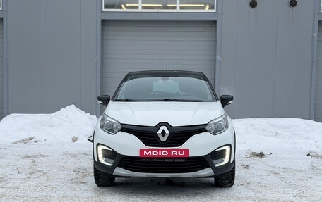 Renault Kaptur I рестайлинг, 2017 год, 1 399 000 рублей, 2 фотография