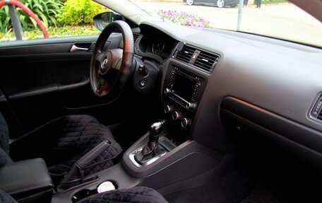 Volkswagen Jetta VI, 2014 год, 1 049 000 рублей, 7 фотография