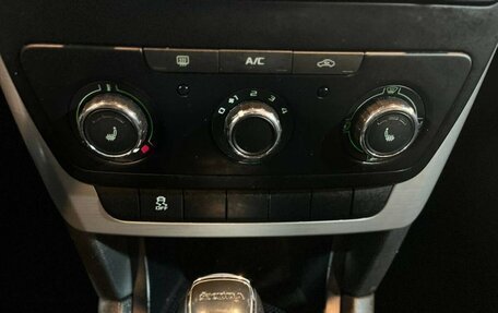 Skoda Yeti I рестайлинг, 2015 год, 1 350 000 рублей, 7 фотография