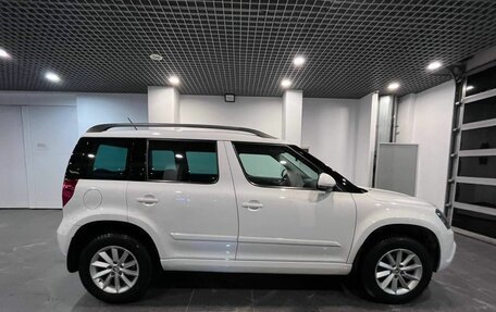 Skoda Yeti I рестайлинг, 2015 год, 1 350 000 рублей, 12 фотография
