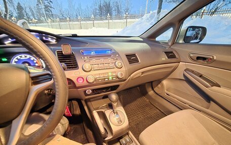 Honda Civic VIII, 2008 год, 750 000 рублей, 19 фотография