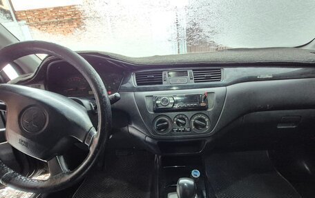 Mitsubishi Lancer IX, 2004 год, 320 000 рублей, 9 фотография