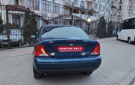 Ford Focus IV, 2001 год, 210 000 рублей, 6 фотография