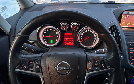 Opel Zafira C рестайлинг, 2013 год, 1 300 000 рублей, 14 фотография