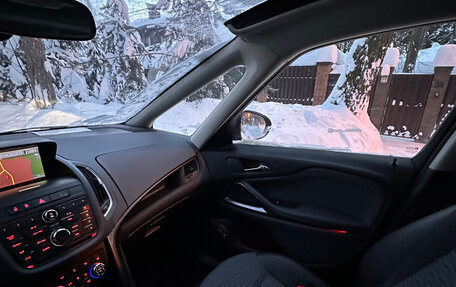 Opel Zafira C рестайлинг, 2013 год, 1 300 000 рублей, 17 фотография