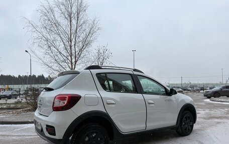 Renault Sandero II рестайлинг, 2019 год, 858 000 рублей, 3 фотография