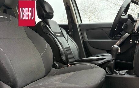 Renault Sandero II рестайлинг, 2019 год, 858 000 рублей, 13 фотография