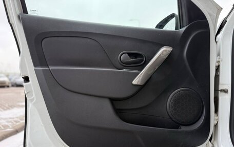 Renault Sandero II рестайлинг, 2019 год, 858 000 рублей, 26 фотография