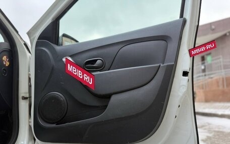 Renault Sandero II рестайлинг, 2019 год, 858 000 рублей, 23 фотография