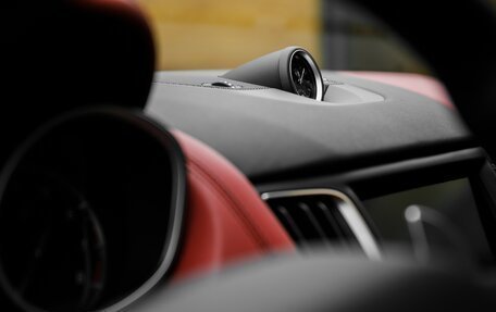 Maserati Levante I, 2018 год, 5 750 000 рублей, 16 фотография