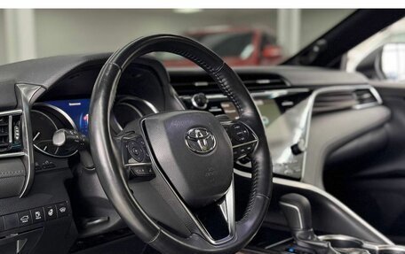 Toyota Camry, 2021 год, 3 199 000 рублей, 14 фотография