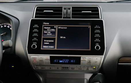 Toyota Land Cruiser Prado 150 рестайлинг 2, 2022 год, 6 500 000 рублей, 14 фотография