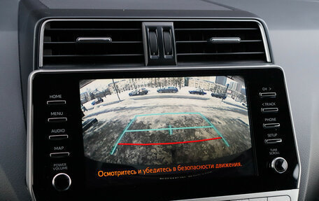 Toyota Land Cruiser Prado 150 рестайлинг 2, 2022 год, 6 500 000 рублей, 26 фотография