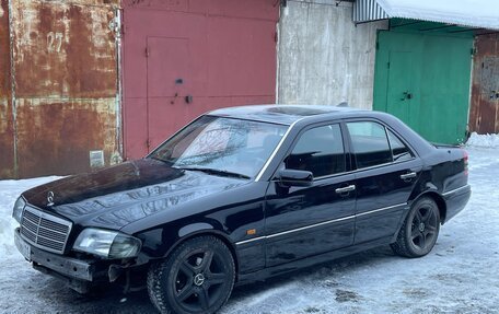 Mercedes-Benz C-Класс, 1994 год, 530 000 рублей, 1 фотография