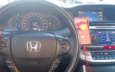 Honda Accord IX рестайлинг, 2013 год, 1 700 000 рублей, 12 фотография