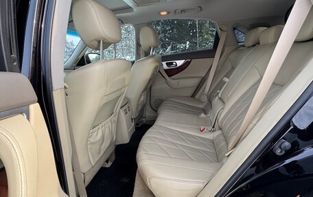 Infiniti FX II, 2011 год, 1 750 000 рублей, 9 фотография