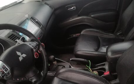 Mitsubishi Outlander III рестайлинг 3, 2008 год, 1 200 000 рублей, 3 фотография