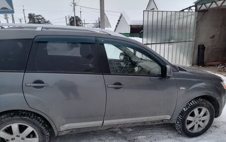 Mitsubishi Outlander III рестайлинг 3, 2008 год, 1 200 000 рублей, 8 фотография