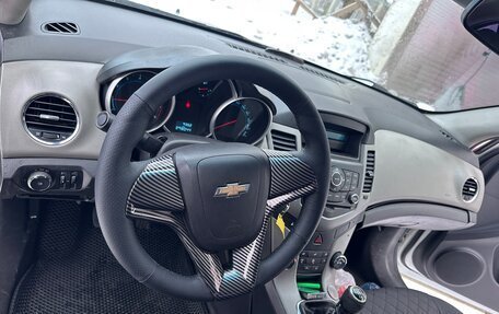 Chevrolet Cruze II, 2011 год, 450 000 рублей, 10 фотография