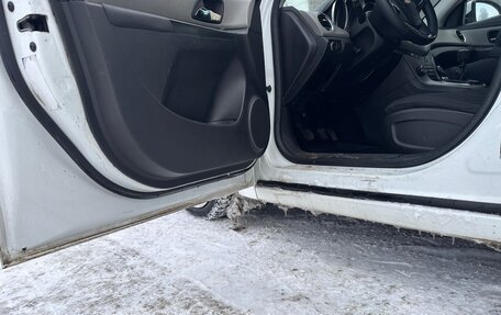 Chevrolet Cruze II, 2011 год, 450 000 рублей, 13 фотография