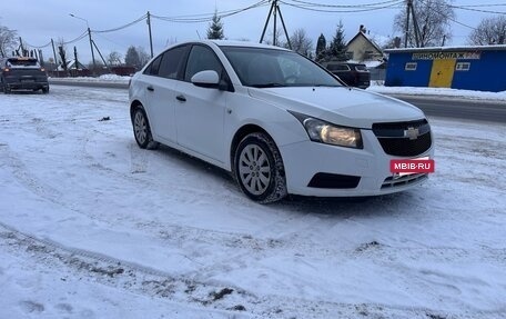 Chevrolet Cruze II, 2011 год, 450 000 рублей, 3 фотография