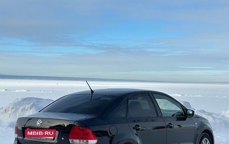 Volkswagen Polo VI (EU Market), 2013 год, 585 000 рублей, 3 фотография
