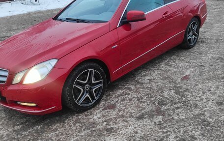 Mercedes-Benz E-Класс, 2011 год, 1 350 000 рублей, 8 фотография