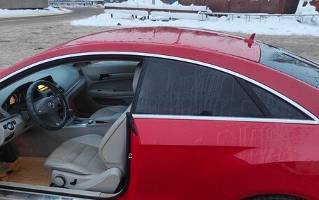 Mercedes-Benz E-Класс, 2011 год, 1 350 000 рублей, 14 фотография